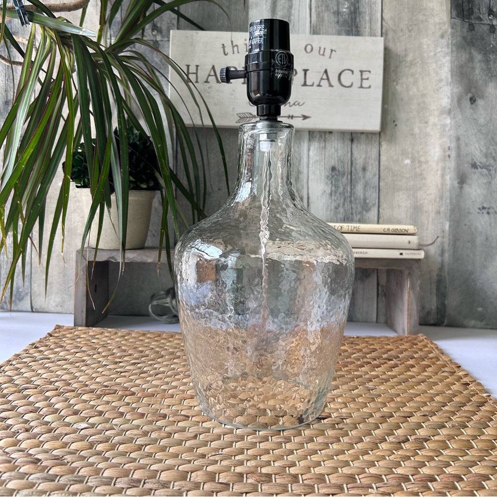 🌴Artisan Glass Jug Lamp with Clear Base